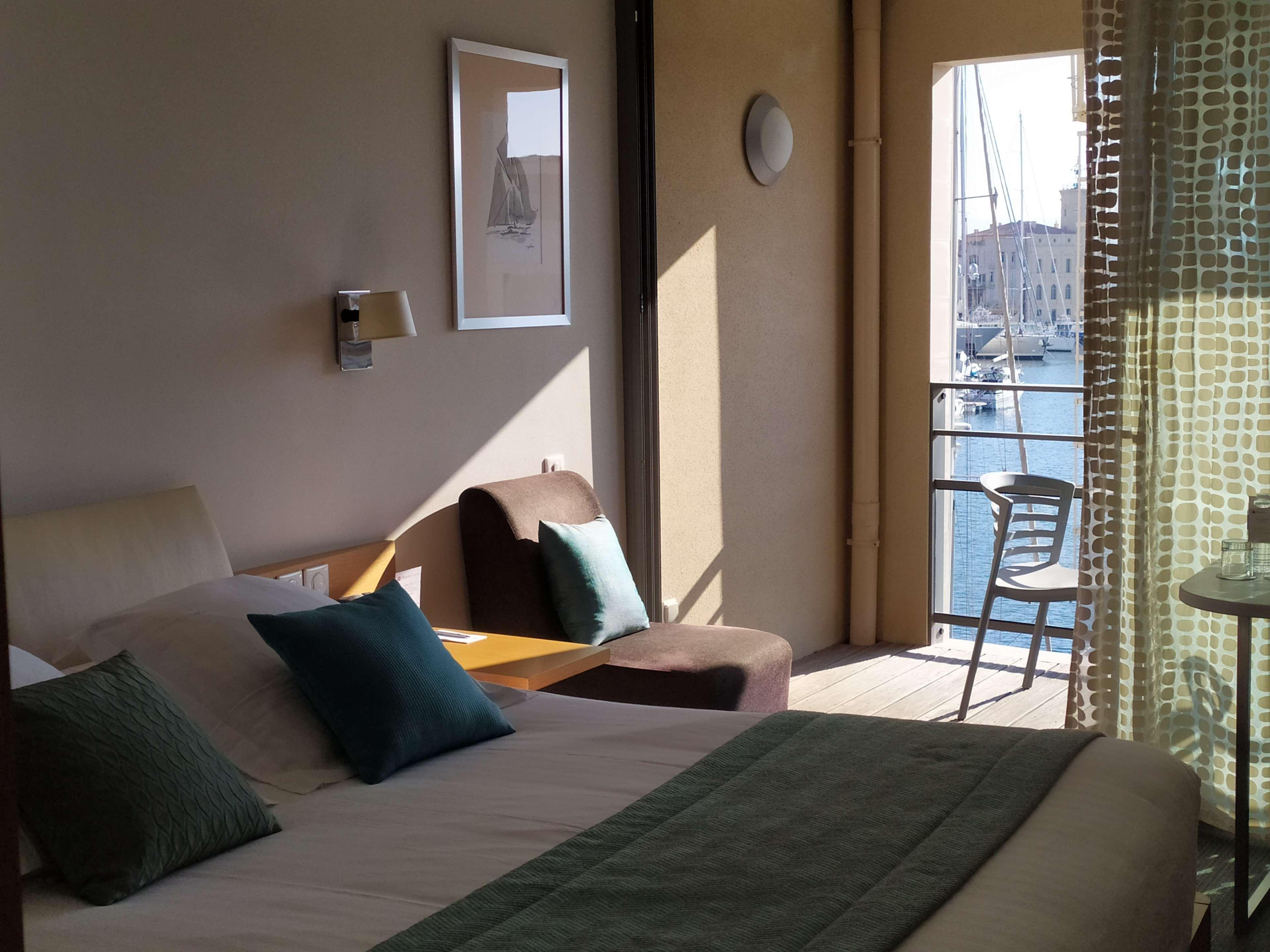 Hotel Western Premier Du Vieux-port 4*