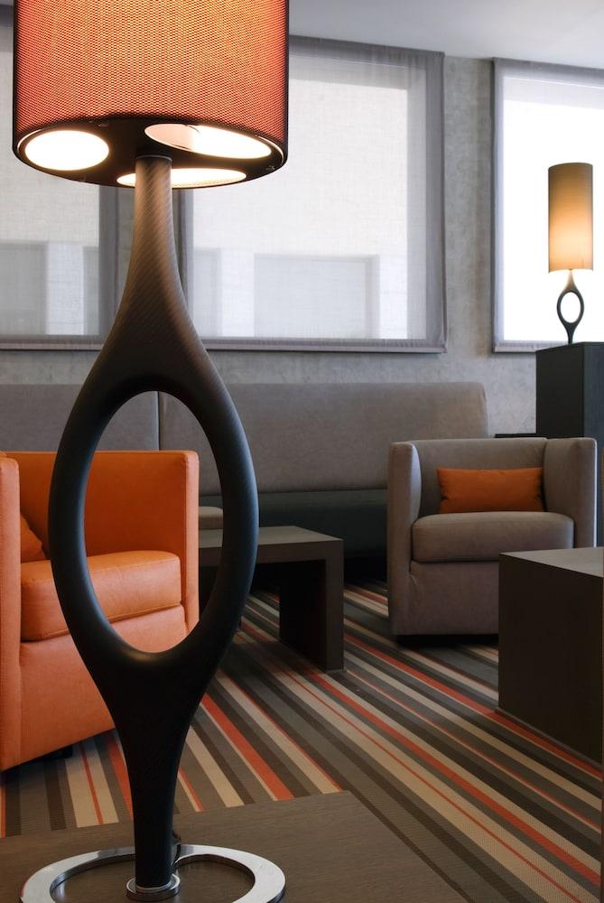Hotel Western Premier Du Vieux-port 4*